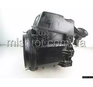 Корпус воздушного фильтра Mercedes ML W163 4.0cdi